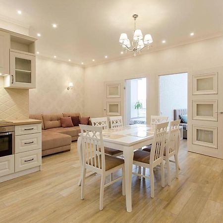 2-Roomed Apartment With Living Room أوديسا المظهر الخارجي الصورة